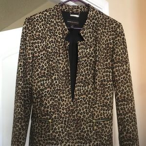Dana Buchman leopard print blazer